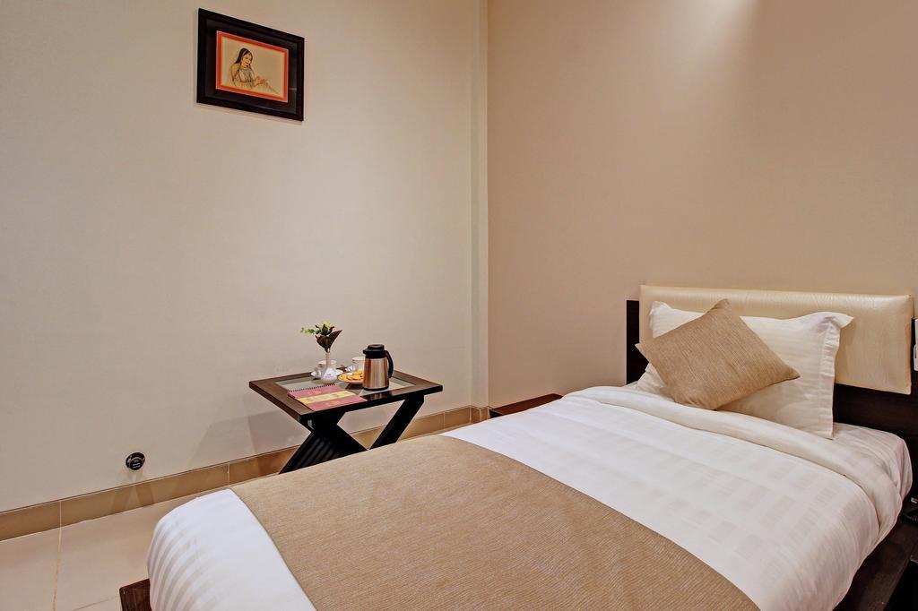 Hotel Nawalgarh Plaza חדר תמונה