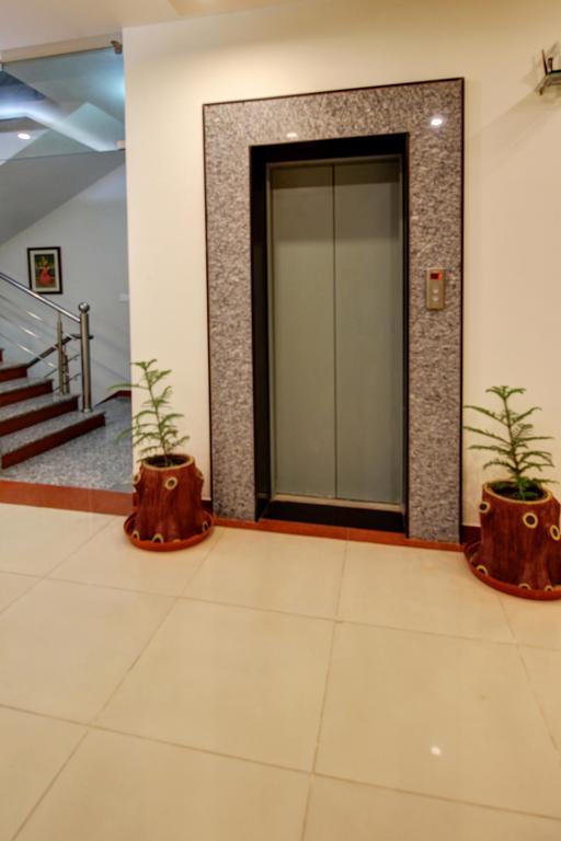 Hotel Nawalgarh Plaza מראה חיצוני תמונה